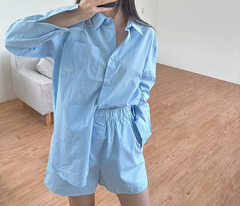 스투시 AU(호주) POP 그래피티 셔츠 ST1235400 스카이 블루 WOMENS